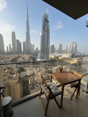 Burj Royale 2-bedroom apartment with the best Burj Khalifa view